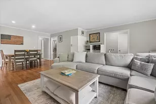 2422 Ridgeway Ave, Evanston, IL 60201 - Photo 5