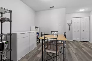 40 W Fern Ct, Palatine, IL 60067 - Photo 5