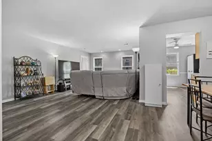 40 W Fern Ct, Palatine, IL 60067 - Photo 3