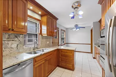 7357 N Crawford Avenue, Lincolnwood, IL 60712 - Photo 13
