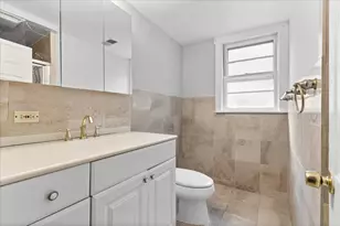 7357 N Crawford Ave, Lincolnwood, IL 60712 - Photo 19