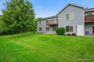 917 Golf Course Rd, Crystal Lake, IL 60014 - Photo 29