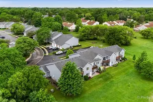 917 Golf Course Rd, Crystal Lake, IL 60014 - Photo 37