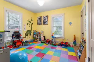 207 E Main St, Monticello, IL 61856 - Photo 23
