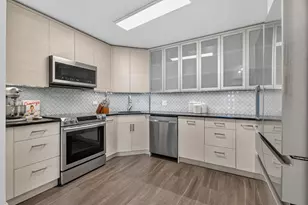 6033 N Sheridan Rd, Chicago, IL 60660 - Photo 7
