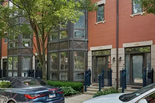 473 N Clinton St, Chicago, IL 60654 - Photo 3