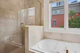 473 N Clinton St, Chicago, IL 60654 - Photo 19