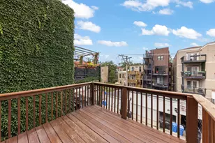 3534 N Reta Ave, Chicago, IL 60657 - Photo 25