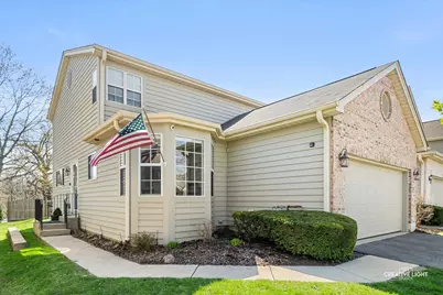 36 Townsend Circle, Naperville, IL 60565 - Photo 1
