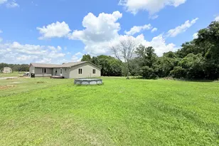 855 Beech Hollow Rd, Harrisburg, IL 62946 - Photo 5