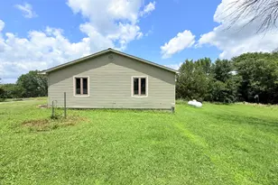 855 Beech Hollow Rd, Harrisburg, IL 62946 - Photo 7