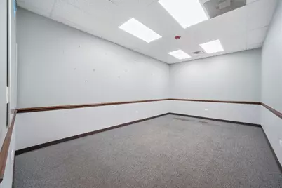 944 E Roosevelt Road, West Chicago, IL 60185 - Photo 19