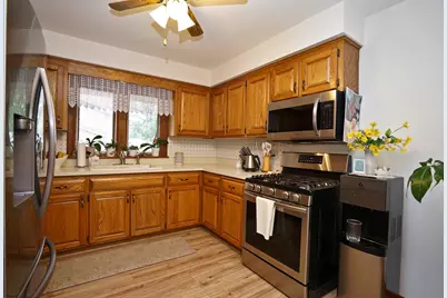 2404 Winnetka Drive, Rockford, IL 61108 - Photo 7