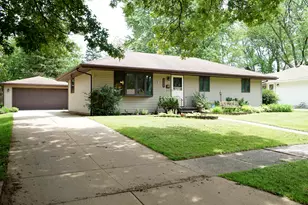 2404 Winnetka Dr, Rockford, IL 61108 - Photo 47