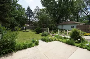 2404 Winnetka Dr, Rockford, IL 61108 - Photo 33