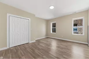 7741 S Phillips Ave, Chicago, IL 60649 - Photo 7
