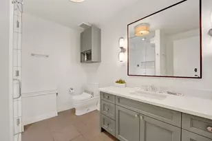 103 W Chestnut St, Chicago, IL 60610 - Photo 13