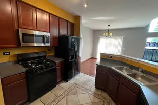 6924 Clearwater Dr, Plainfield, IL 60586 - Photo 3
