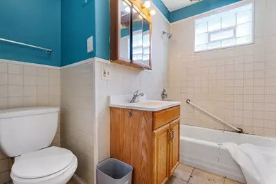 2922 E 78th Place, Chicago, IL 60649 - Photo 11
