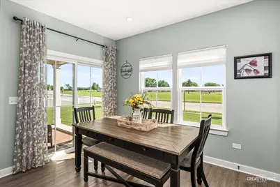 901 S Wind Drive, Sandwich, IL 60548 - Photo 7