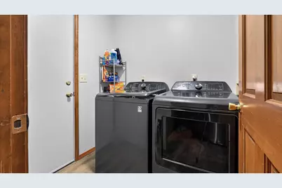 1324 Kenneth Drive, Bloomington, IL 61704 - Photo 17