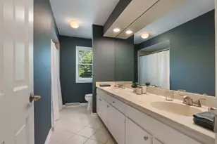 1434 Woodhill Dr, Northbrook, IL 60062 - Photo 27