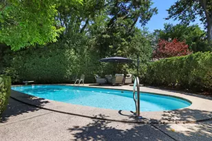 1434 Woodhill Dr, Northbrook, IL 60062 - Photo 33
