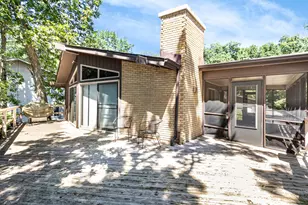 407 Holiday Dr, Lake Holiday, IL 60552 - Photo 13