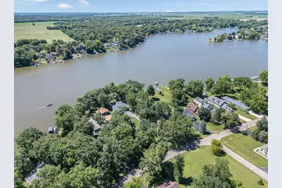 407 Holiday Drive, Lake Holiday, IL 60552 - Photo 33