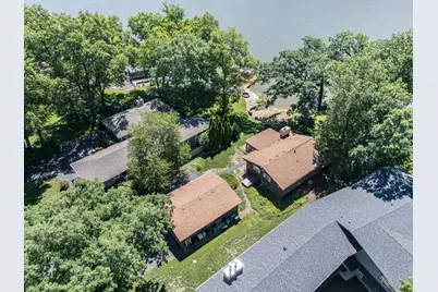 407 Holiday Drive, Lake Holiday, IL 60552 - Photo 25