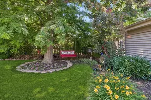 4532 Sherwood Ave, Downers Grove, IL 60515 - Photo 21