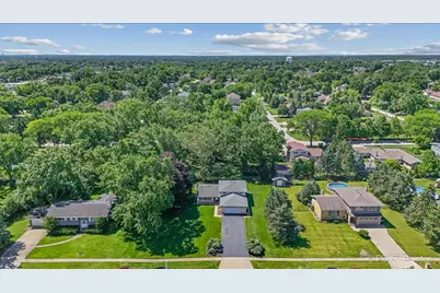 113 W Monterey Avenue, Schaumburg, IL 60193 - Photo 31