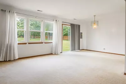 18 Forest Wood Lane, Park Forest, IL 60466 - Photo 5
