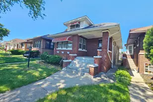 1448 N Menard Ave, Chicago, IL 60651 - Photo 1