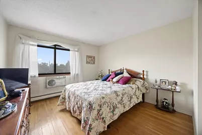 725 W Dempster Street #310, Des Plaines, IL 60016 - Photo 17