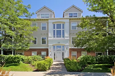 3299 Stratford Court #2A, Lake Bluff, IL 60044 - Photo 1