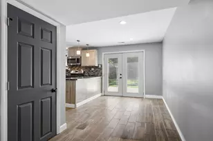 1323 Highland Ave, Lockport, IL 60441 - Photo 7