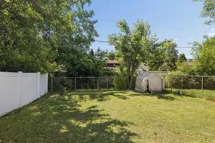 1323 Highland Ave, Lockport, IL 60441 - Photo 21