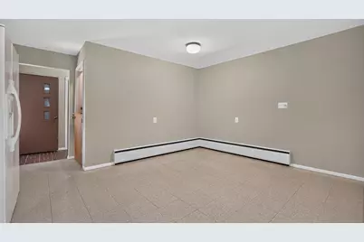305 Centennial Avenue, Normal, IL 61761 - Photo 7