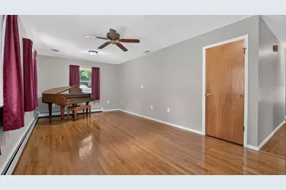 305 Centennial Avenue, Normal, IL 61761 - Photo 17