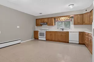 305 Centennial Ave, Normal, IL 61761 - Photo 3