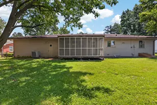 305 Centennial Ave, Normal, IL 61761 - Photo 43