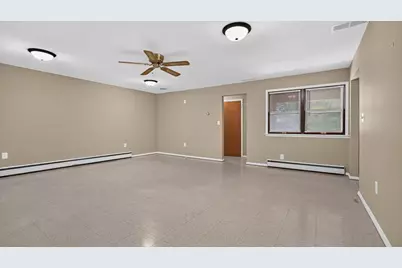 305 Centennial Avenue, Normal, IL 61761 - Photo 9