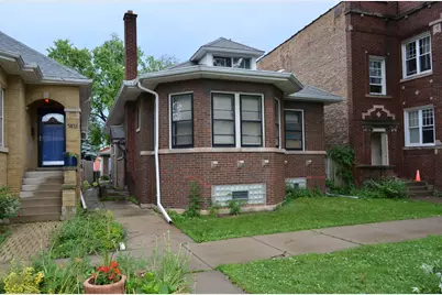 5841 N Washtenaw Avenue, Chicago, IL 60659 - Photo 1