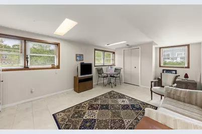 3S582 Behrs Circle Drive, Warrenville, IL 60555 - Photo 17