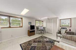 3S582 Behrs Circle Dr, Warrenville, IL 60555 - Photo 17