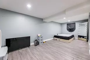 7638 S Laflin St, Chicago, IL 60620 - Photo 17