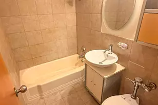 7337 S South Shore Dr, Chicago, IL 60649 - Photo 11