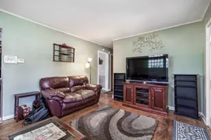 3461 N Pacific Ave, Chicago, IL 60634 - Photo 5