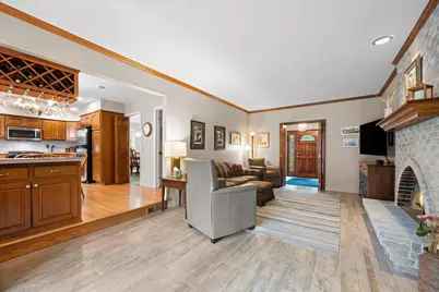 924 Royal Blackheath Court, Naperville, IL 60563 - Photo 5